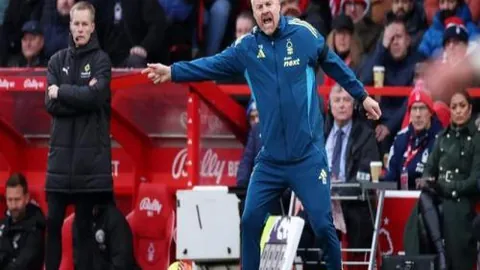 澳篮盛宴，精准投射！深度解析7中6高光时刻，全力以赴，燃情助力！